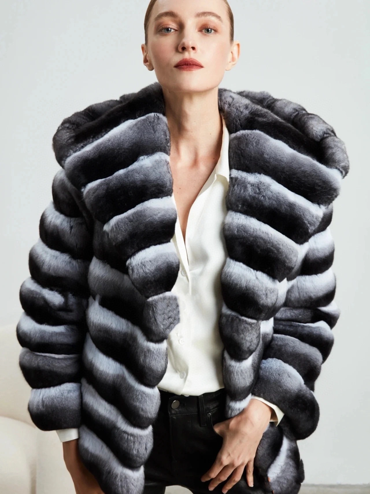victoria- Yv5s item:D-F244K1103