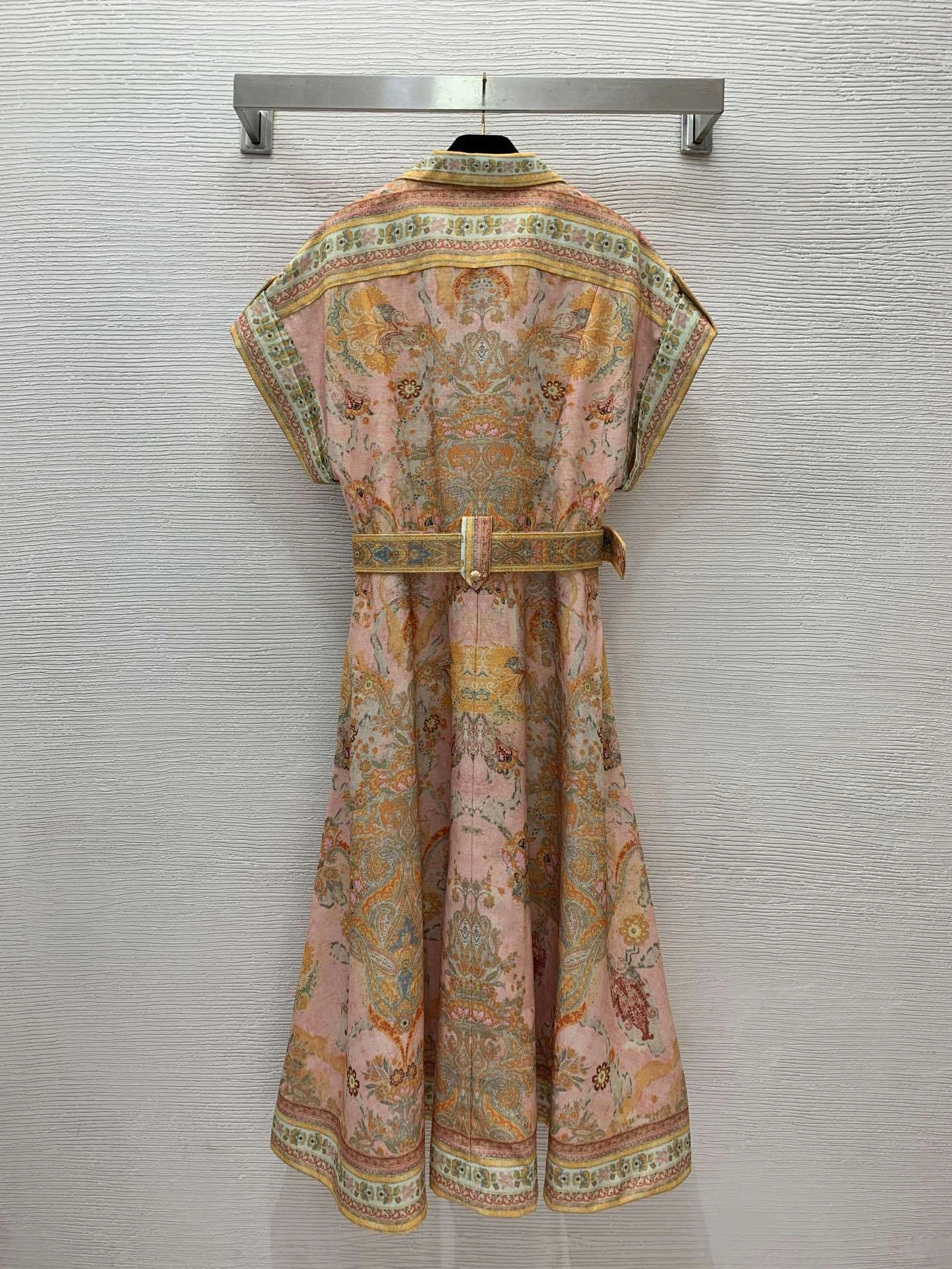 victoria- Zi775r7199 item:E-F044A0252