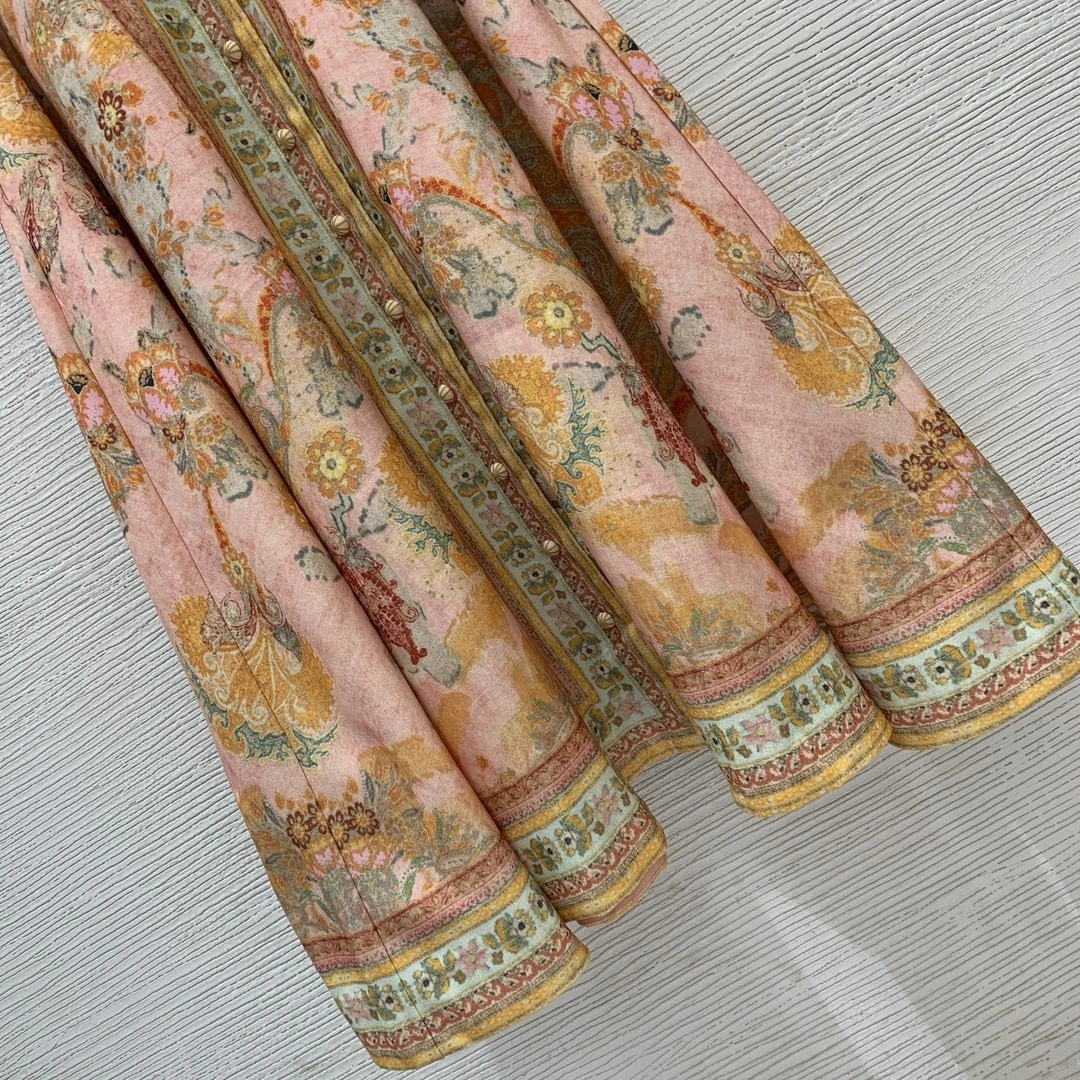 victoria- Zi775r7199 item:E-F044A0252