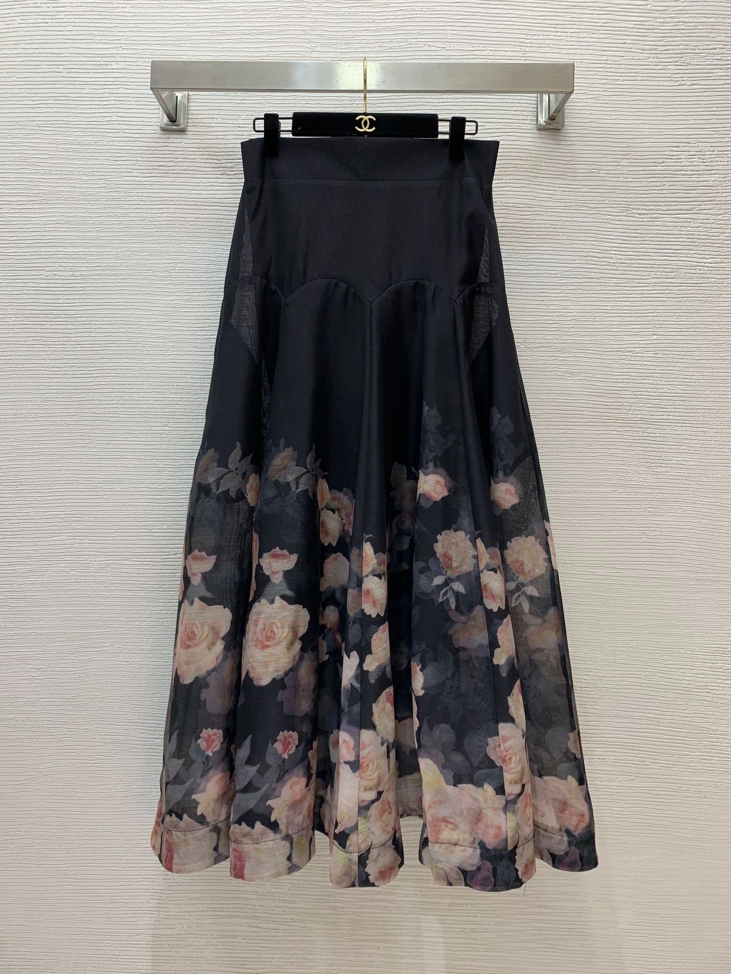 victoria- Zi775r7199 item:E-F044A0254