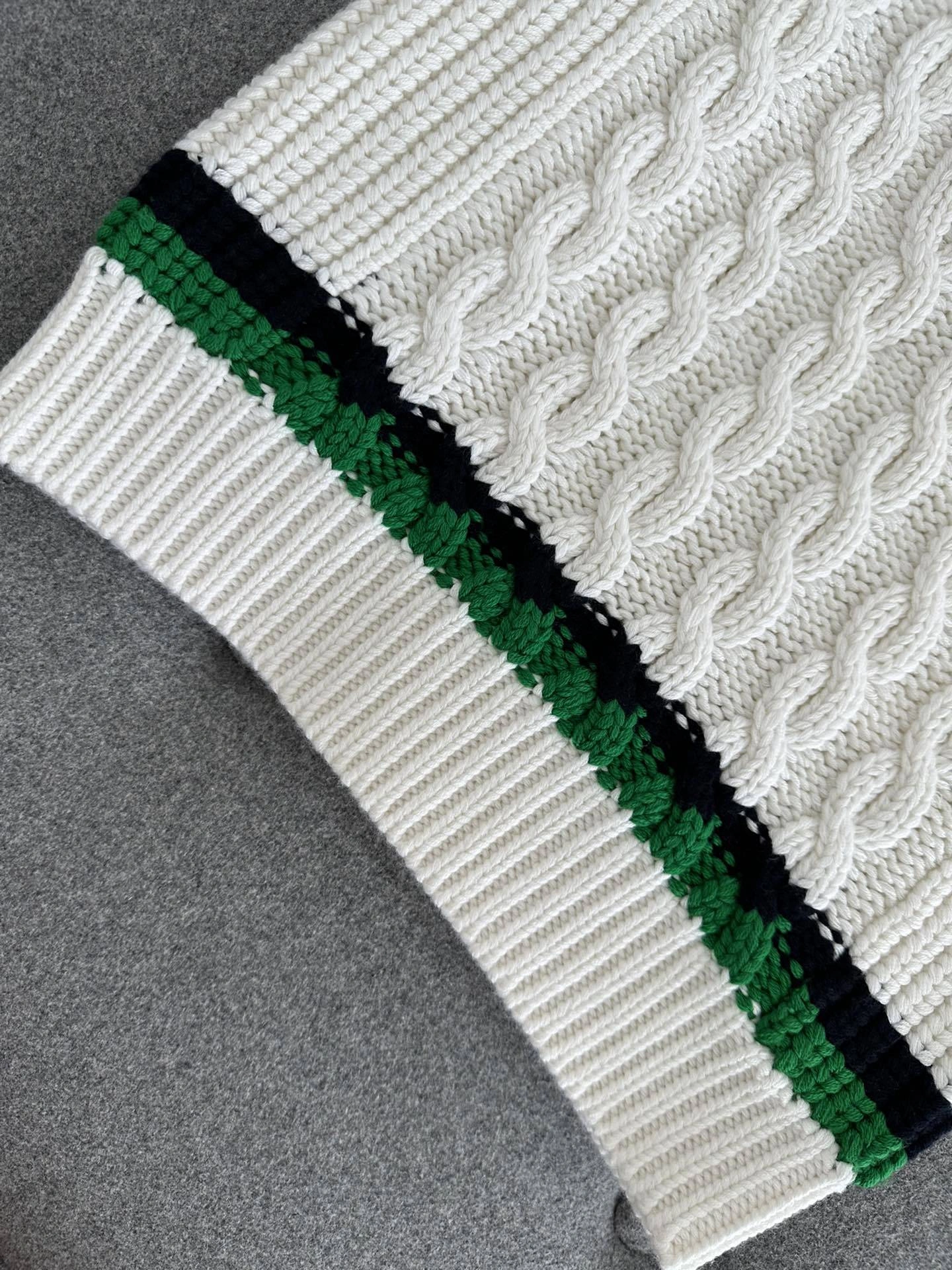 victoria-7iu7iu wool item:C-F801E1911