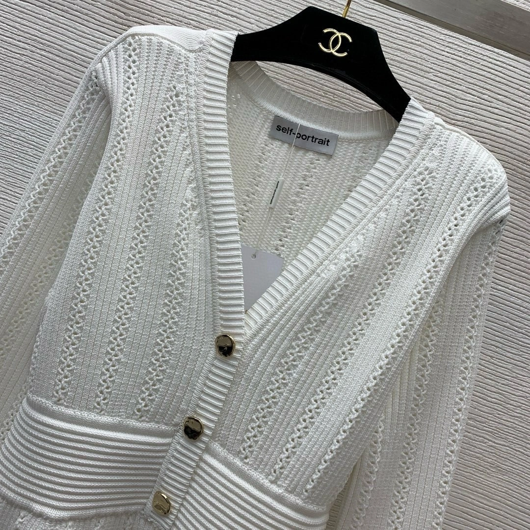 victoria-Other brands 3Colour item:E-F044A0350-3