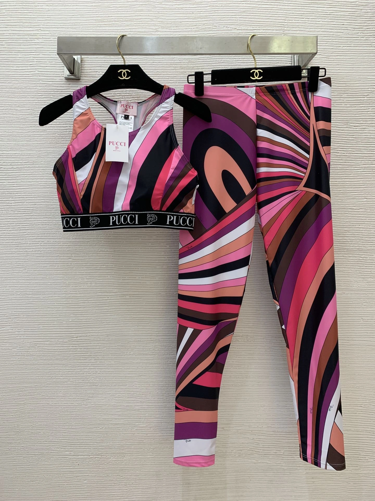 victoria-Other brands item:E-F044A0345