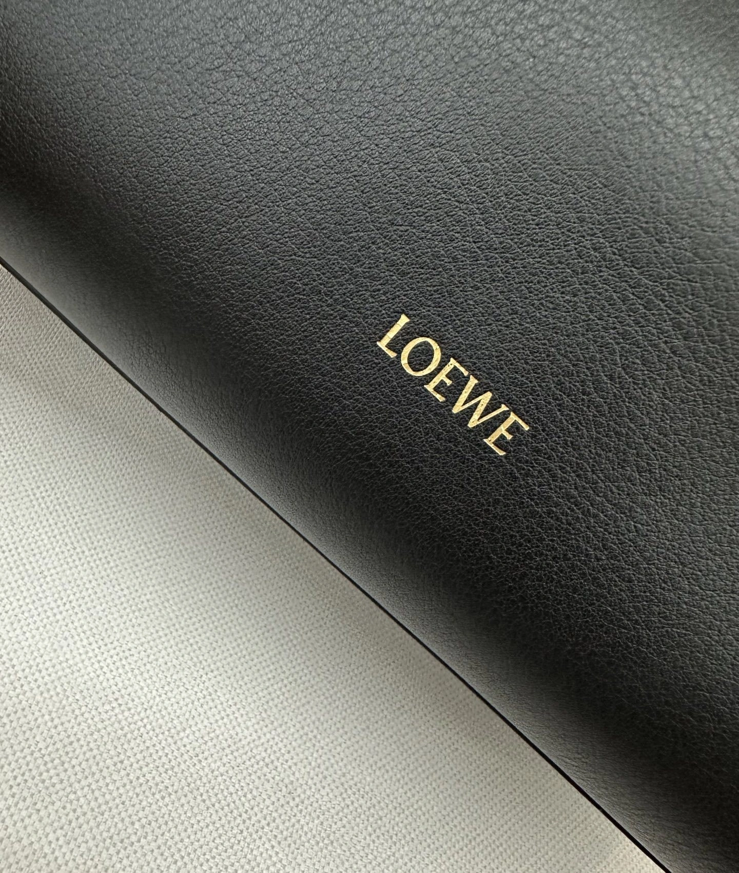 MOMO-- 8o5w5 AANBAB1X01-1100 high quality version sheepskin cowhide Madrid item:E-B177I0334