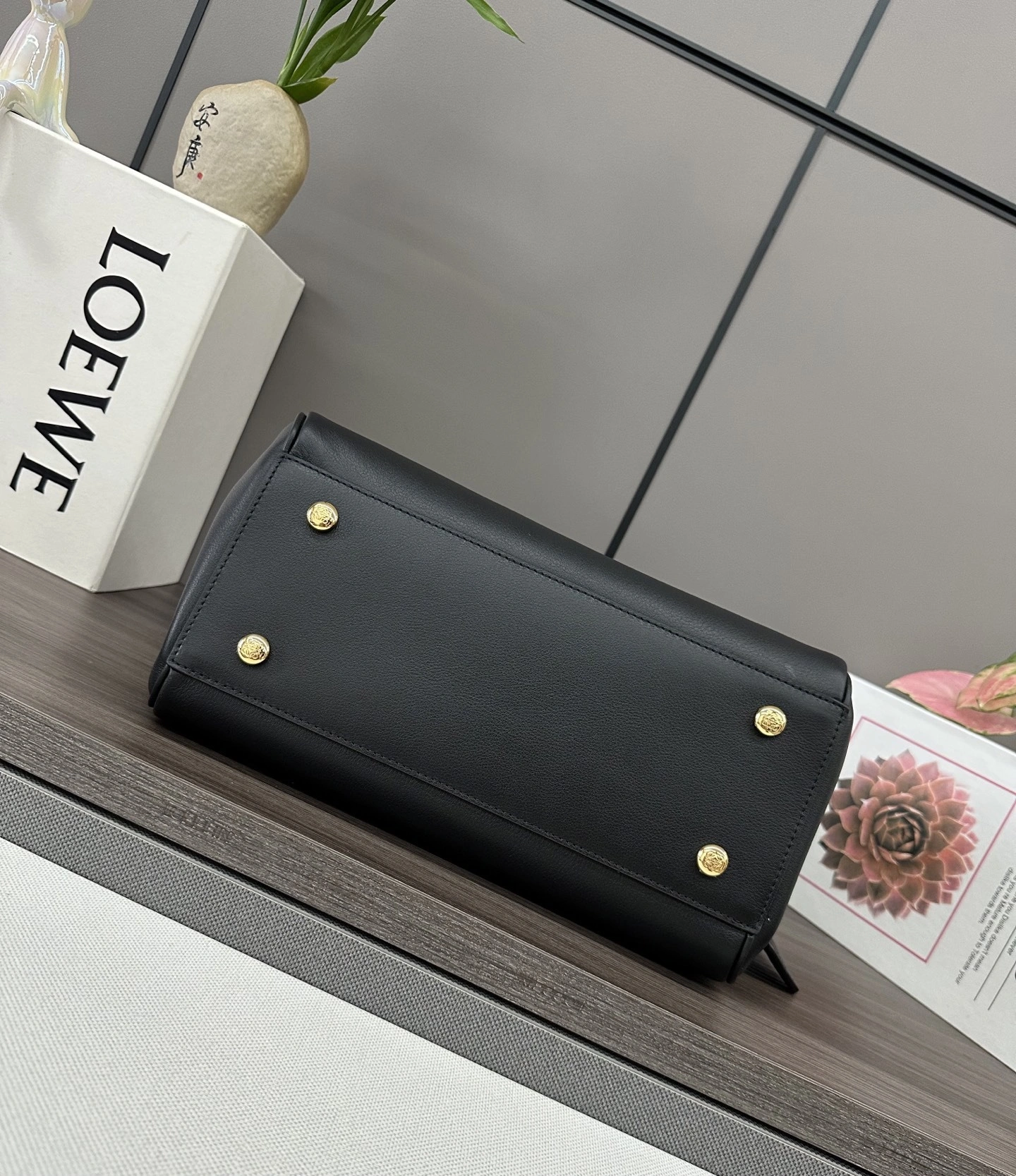 MOMO-- 8o5w5 AANBAB1X01-1100 high quality version sheepskin cowhide Madrid item:E-B177I0334