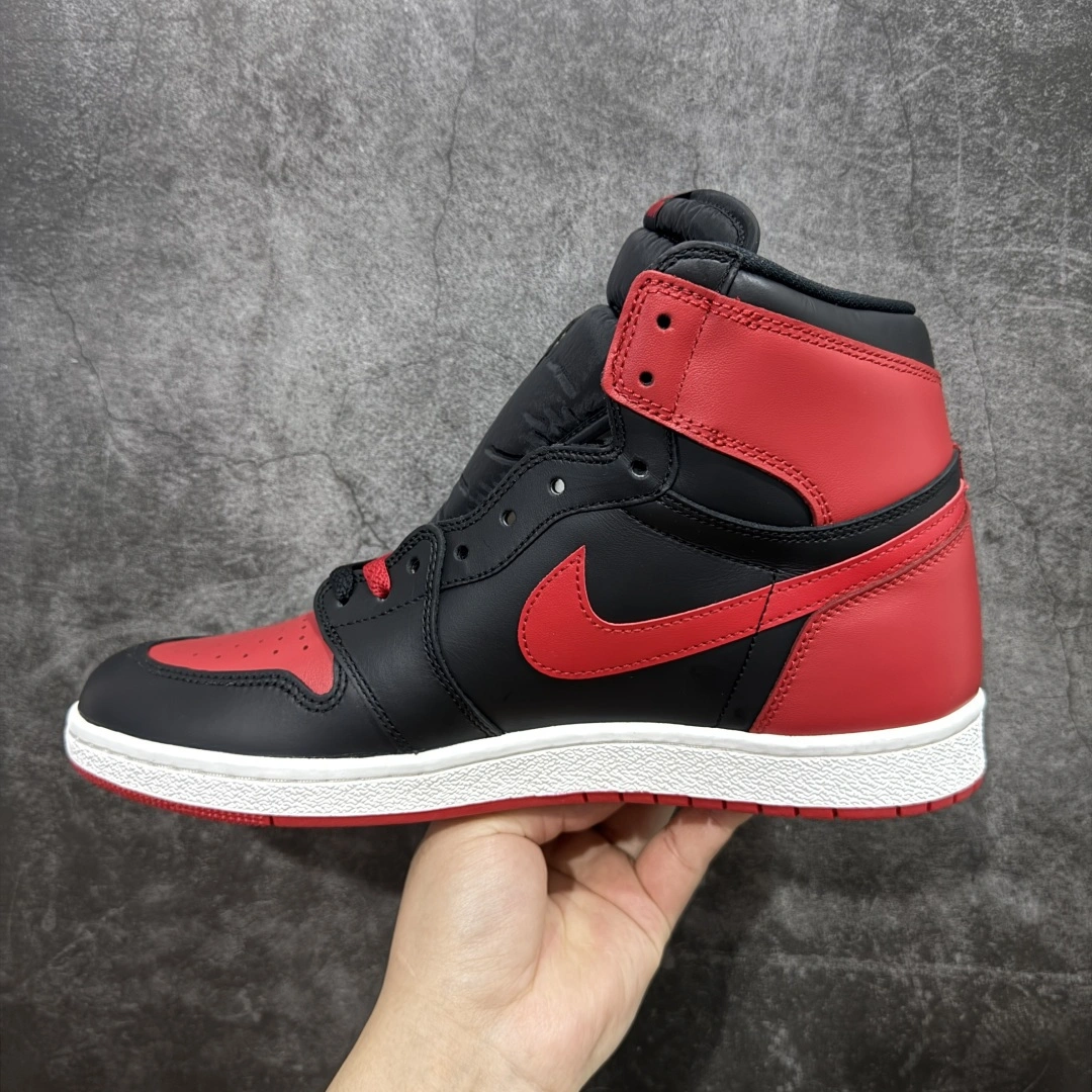 Flying pig-- 1ir Jor419 HV6674-067 1ir Jor419 1 High '85“Bred” 2025 item: E-X067L2070B
