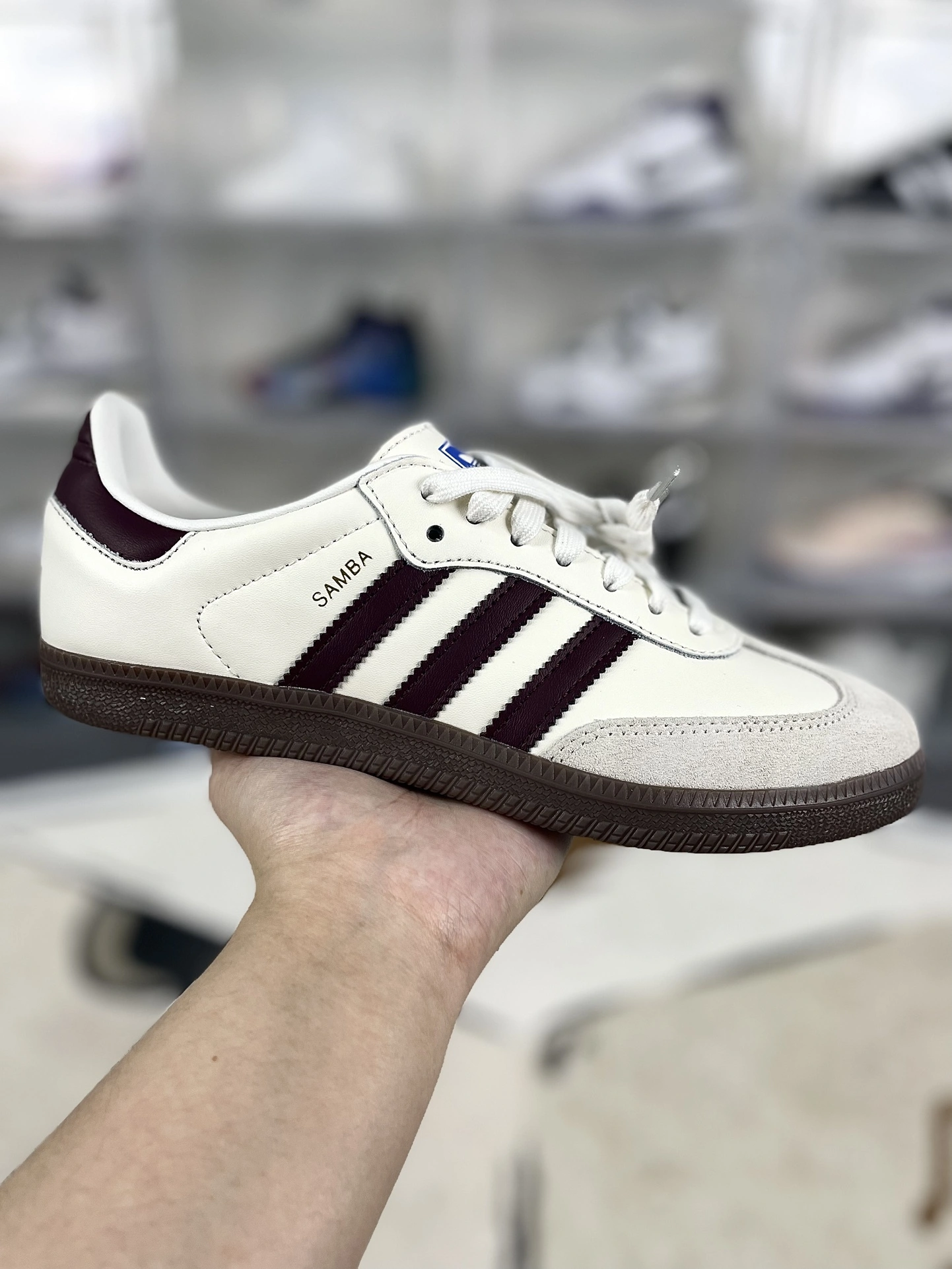 Flying pig--14i41s JR2659 emmi x originals SAMBA OG “White Maroon” item: E-X000L2823B