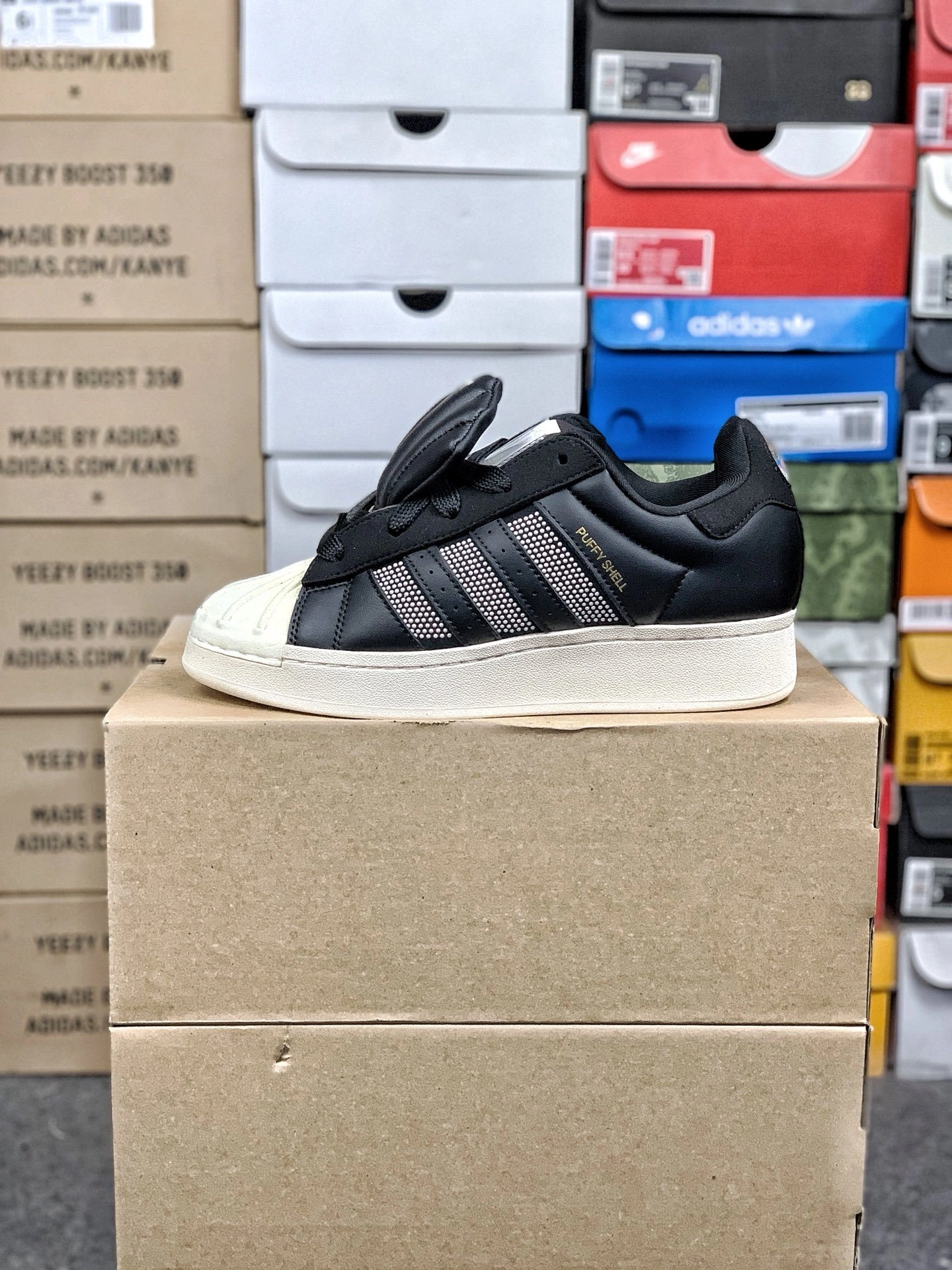 Flying pig--14i41s KJ6976 Gali x Originals Superstar Puffy Shell item: E-X000L2220B