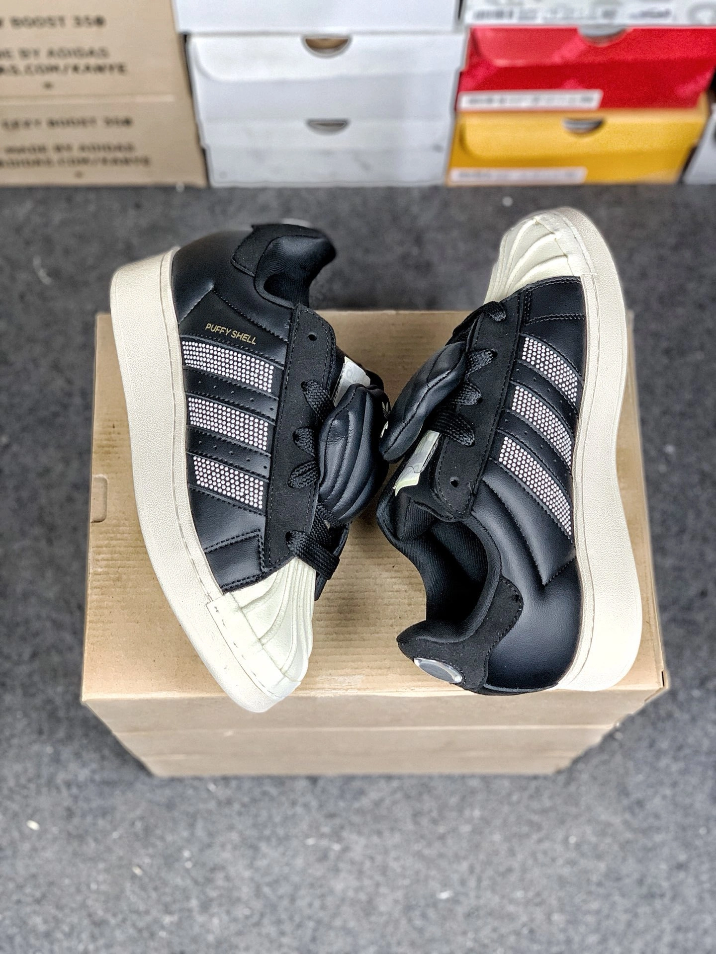 Flying pig--14i41s KJ6976 Gali x Originals Superstar Puffy Shell item: E-X000L2220B