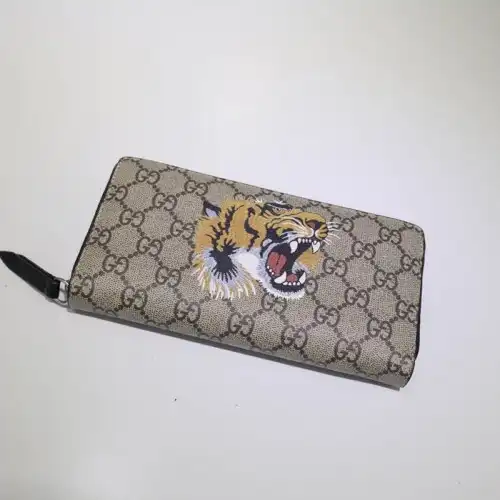 FASH Gucci Brand Handbags Zip around wallet 1904G0002