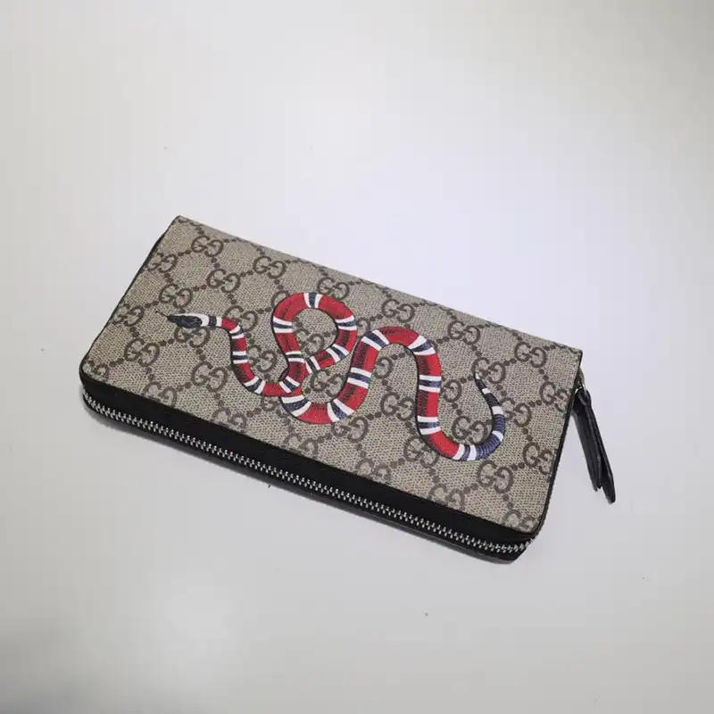 FASH Gucci Brand Handbags Zip around wallet 1904G0004