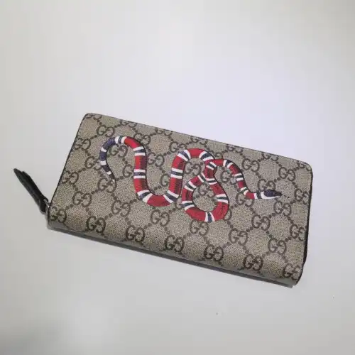 Fashionrep Gucci Brand Handbags Zip around wallet 1904G0004