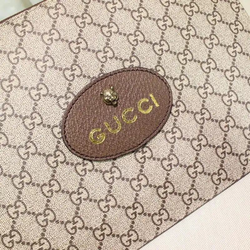 Fashionrepsfam ru Gucci Brand Handbags Neo Vintage GG Supreme pouch 1904G0005