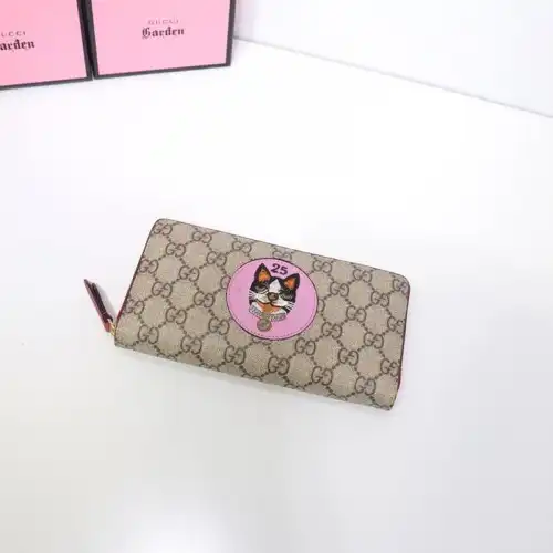 REP Gucci Brand Handbags Zip around wallet 1904G0007