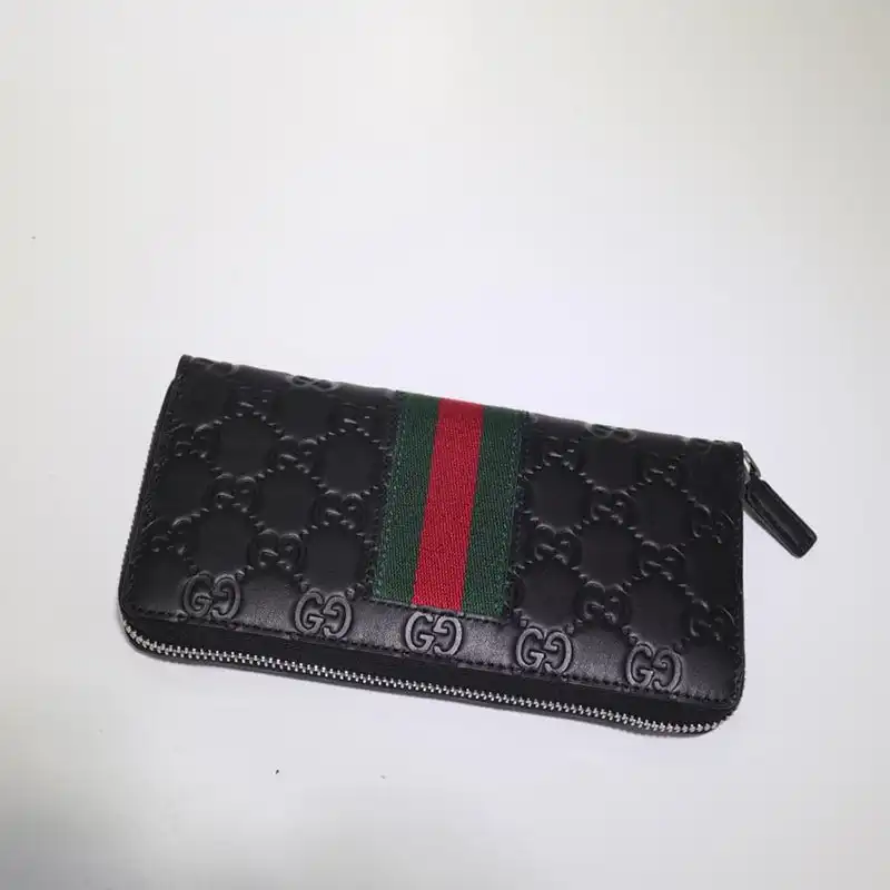 Cheap Gucci Brand Handbags Zip around wallet 1904G0011