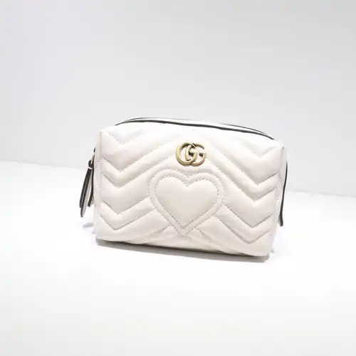 Gucci Brand Handbags Pouches 1904G0024