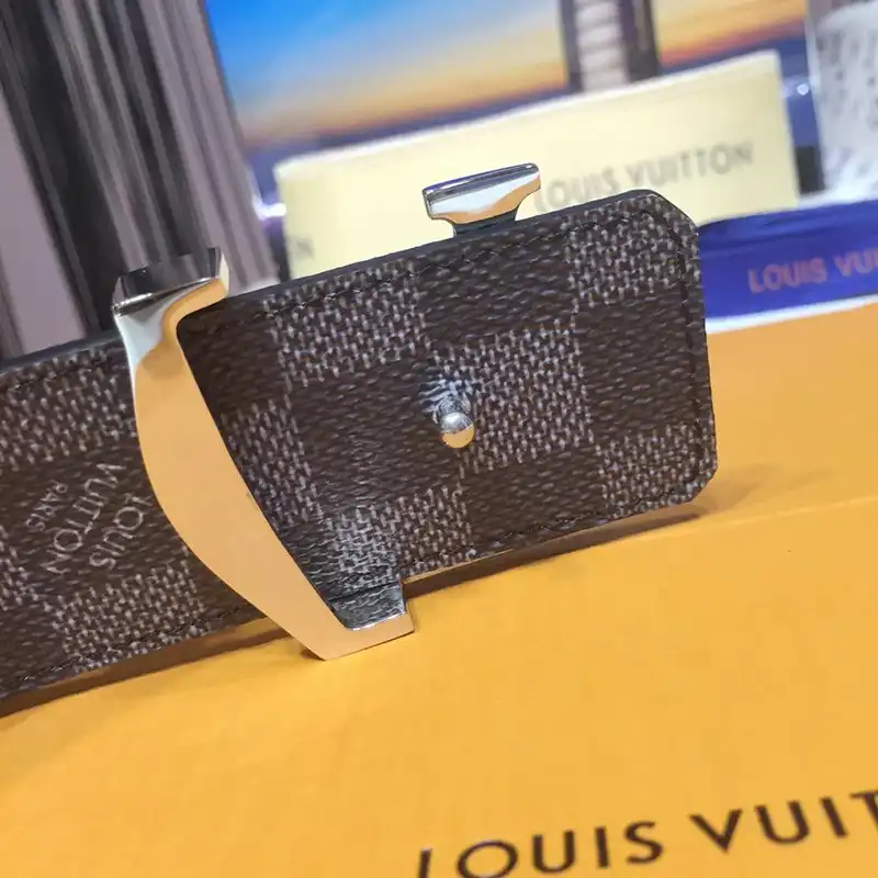 LV s Belte 1905BL0085