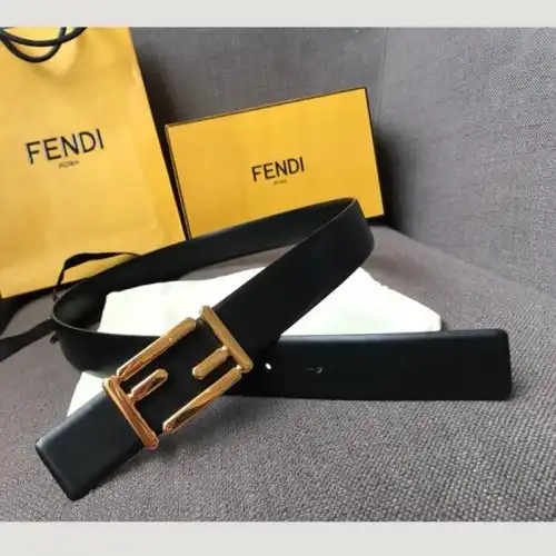 Fendi s Belte 1905BL0136