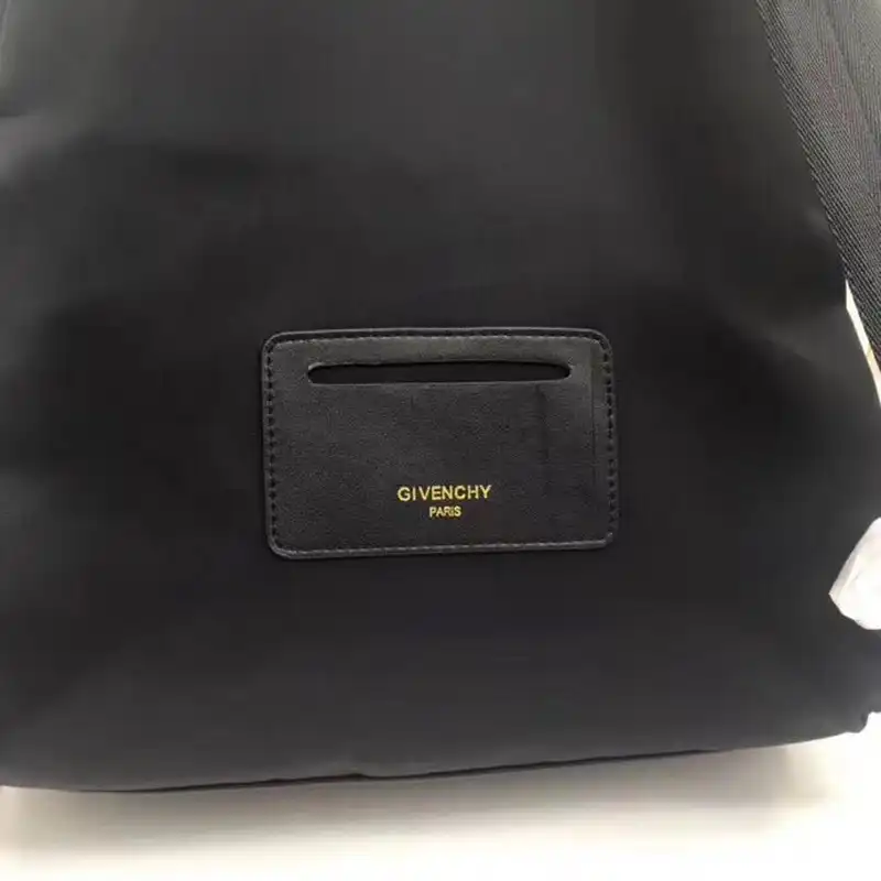 Givenchy Bags 1906BB0165