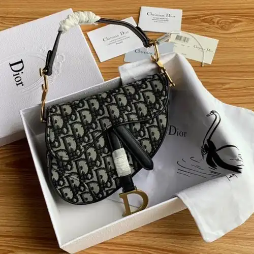 Fashionrep Dio Bags 1906BD0001