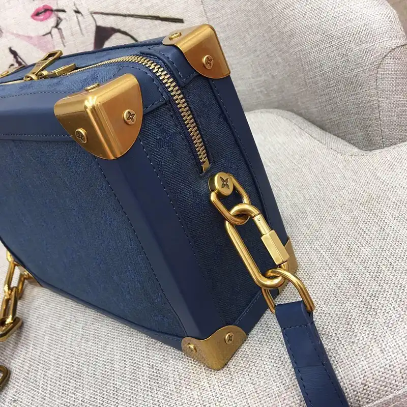 LV Bags 1906BL0008