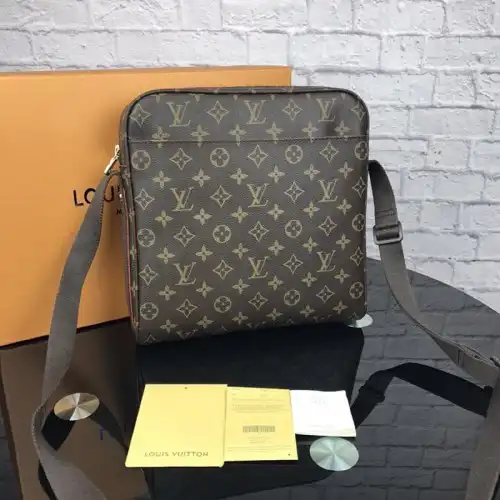 Fashionrep LV Bags 1906BL0039