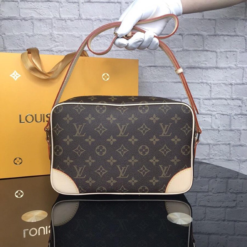 FASH LOUIS VUITTON Bags 1906BL0042