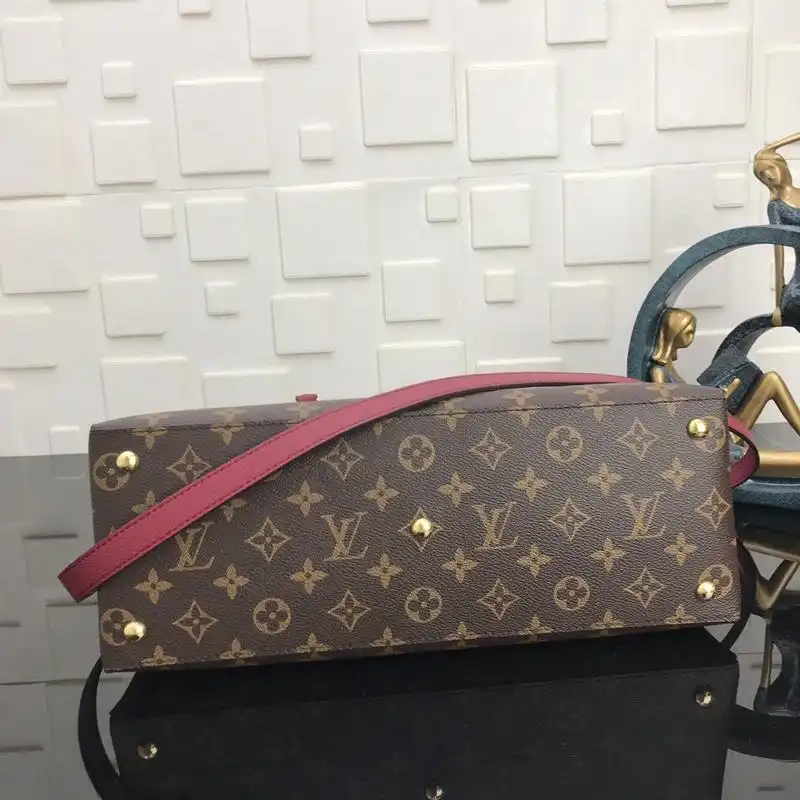 LV Bags 1906BL0063