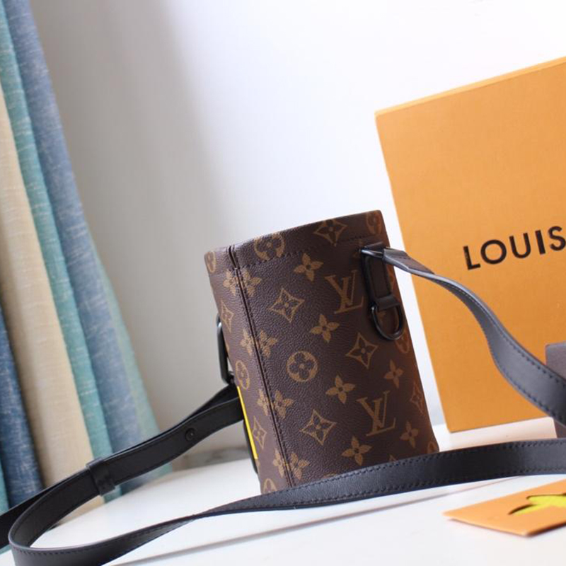 FASH LOUIS VUITTON Bags 1906BL0068