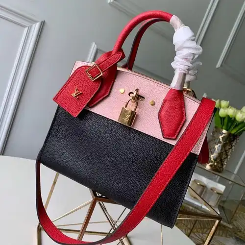 LV Bags 1906BL0087