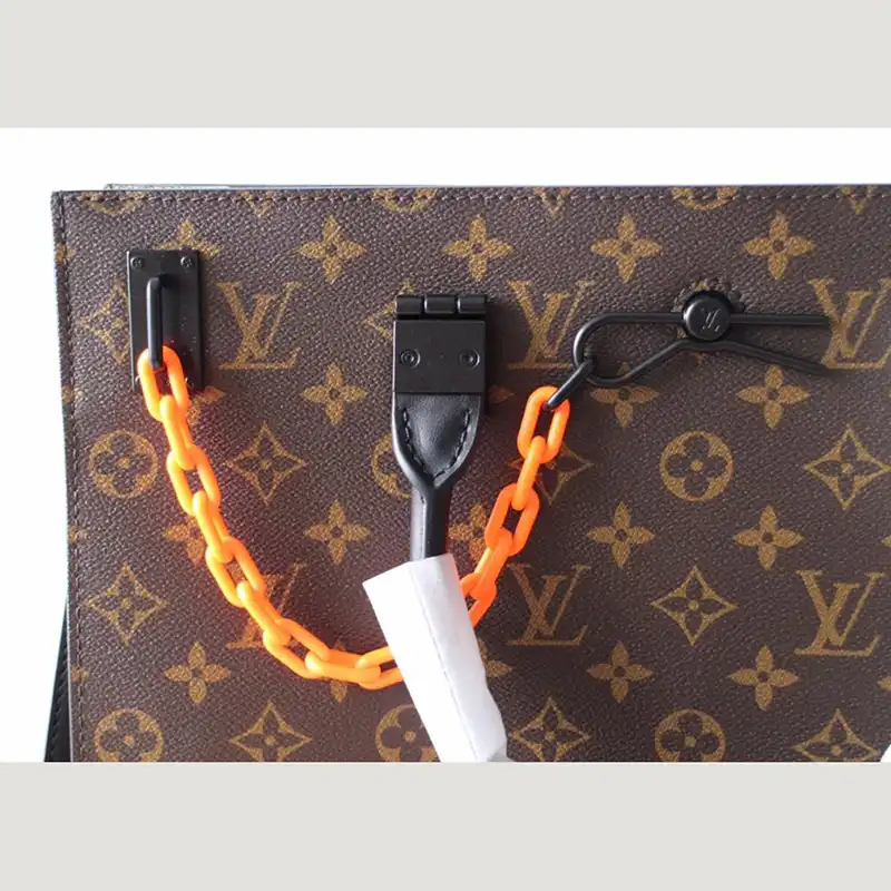 LV Bags 1906BL0124