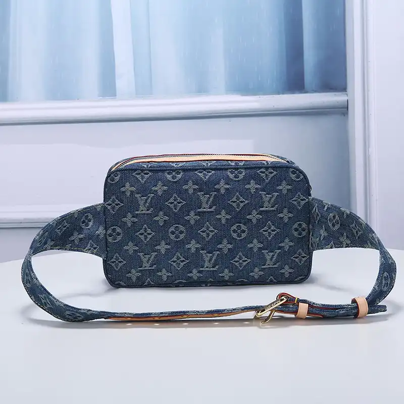 LV Bags 1906BL0130