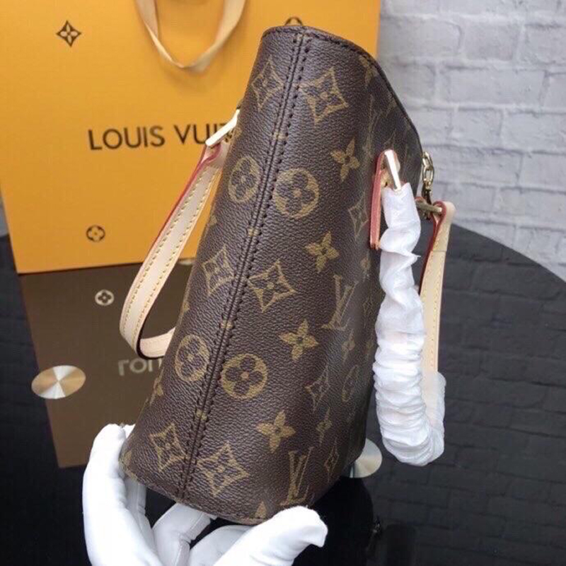 FASH LOUIS VUITTON Bags 1906BL0136