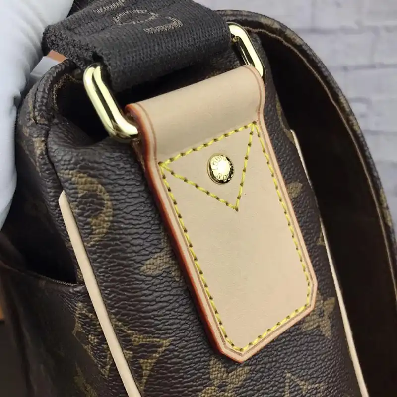 LV Bags 1906BL0152