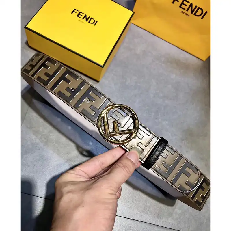 Fendi s Belte 1907BL0060