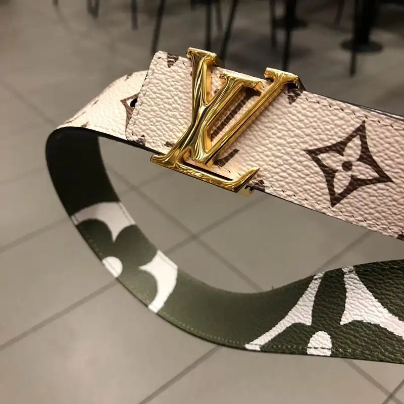 LV s Belte 1907BL0100