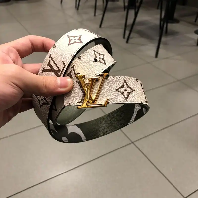 LV s Belte 1907BL0100