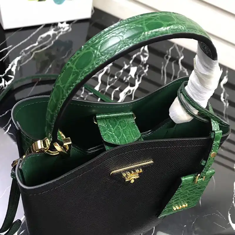 Prada Bags 1907BP0015