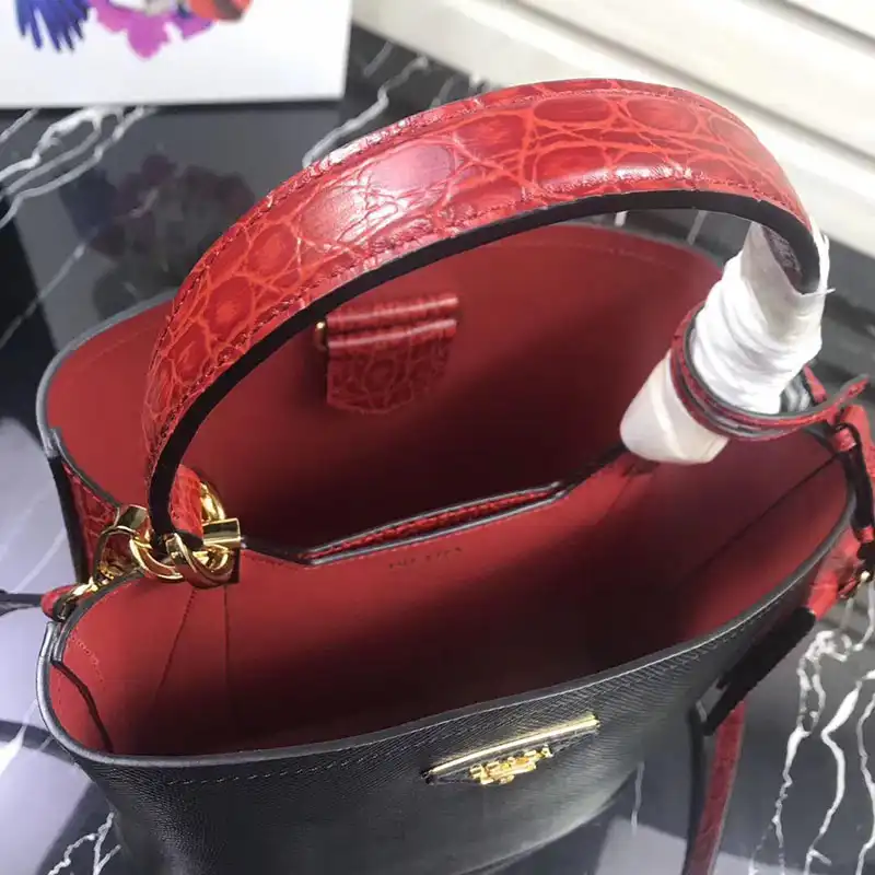 Prada Bags 1907BP0016