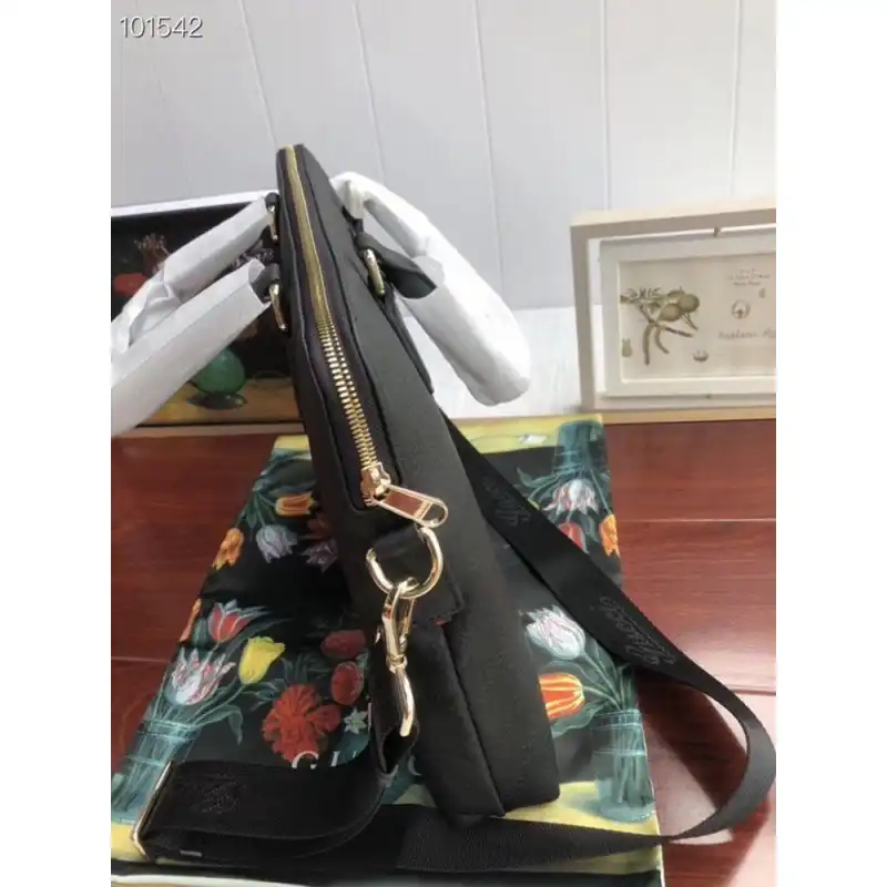 Cheap Gucci Bags 1910BB0083