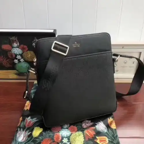 Gucci Bags 1910BB0084