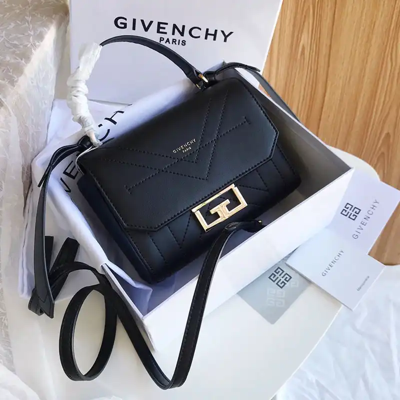 Givenchy Bags 1910GIV0005