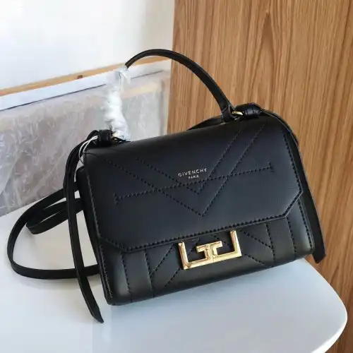 Givenchy Bags 1910GIV0005