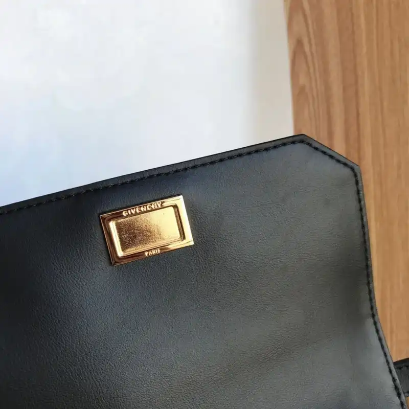 Givenchy Bags 1910GIV0005