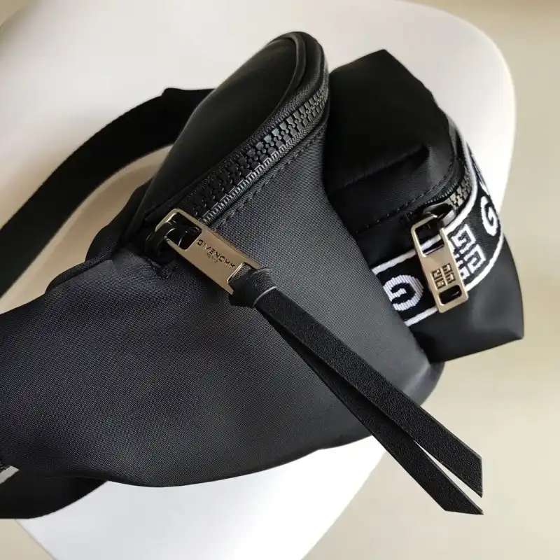 Givenchy Bags 1910GIV0015