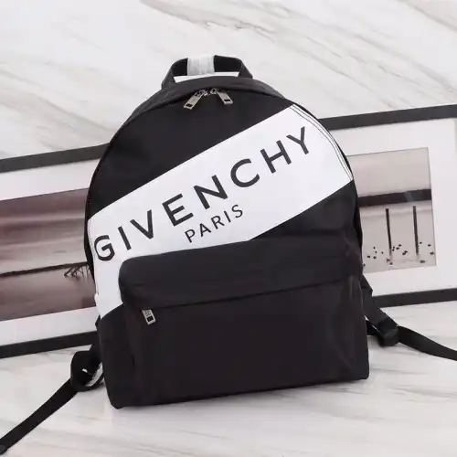 Givenchy Bags 1910GIV0037