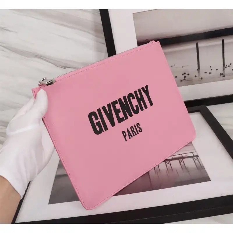 Givenchy Bags 1910GIV0046