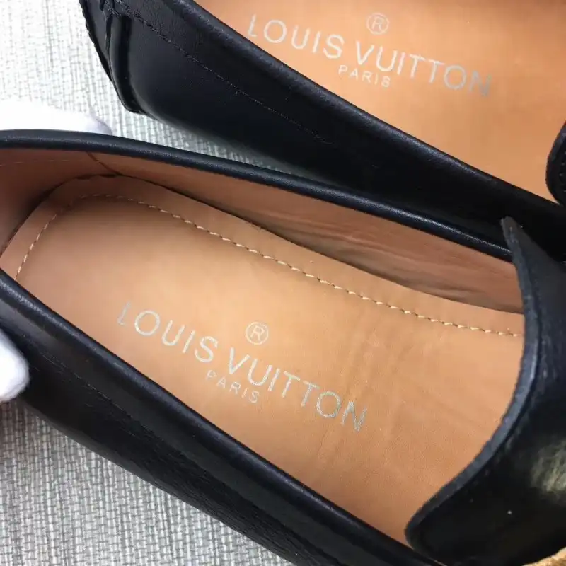 LV Shoes 1910SH0019