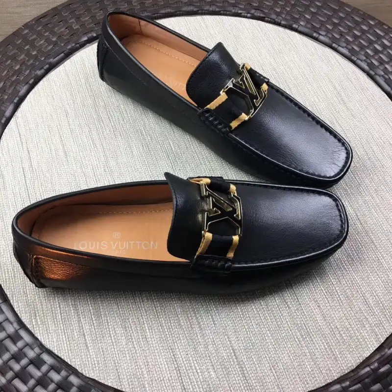 LV Shoes 1910SH0019