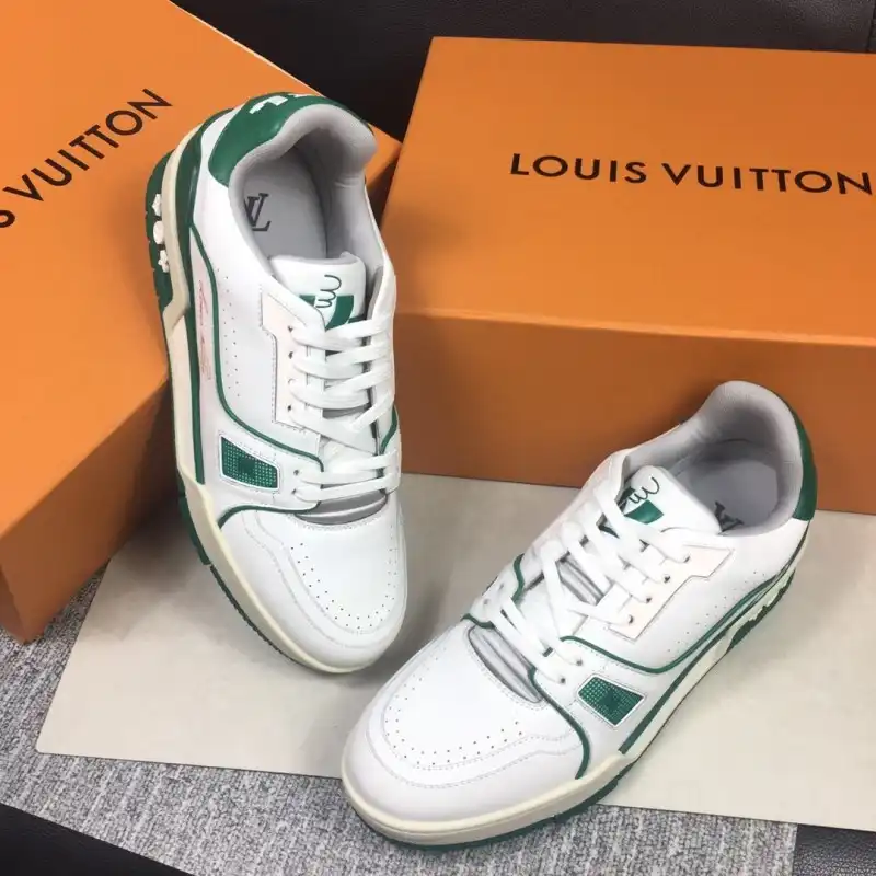 Official FashionRep LV Shoes 1910SH0021